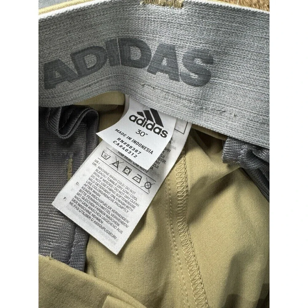 Adidas 365, ultimate golf Men’s shorts Size 30 BEIGE Color  NWT